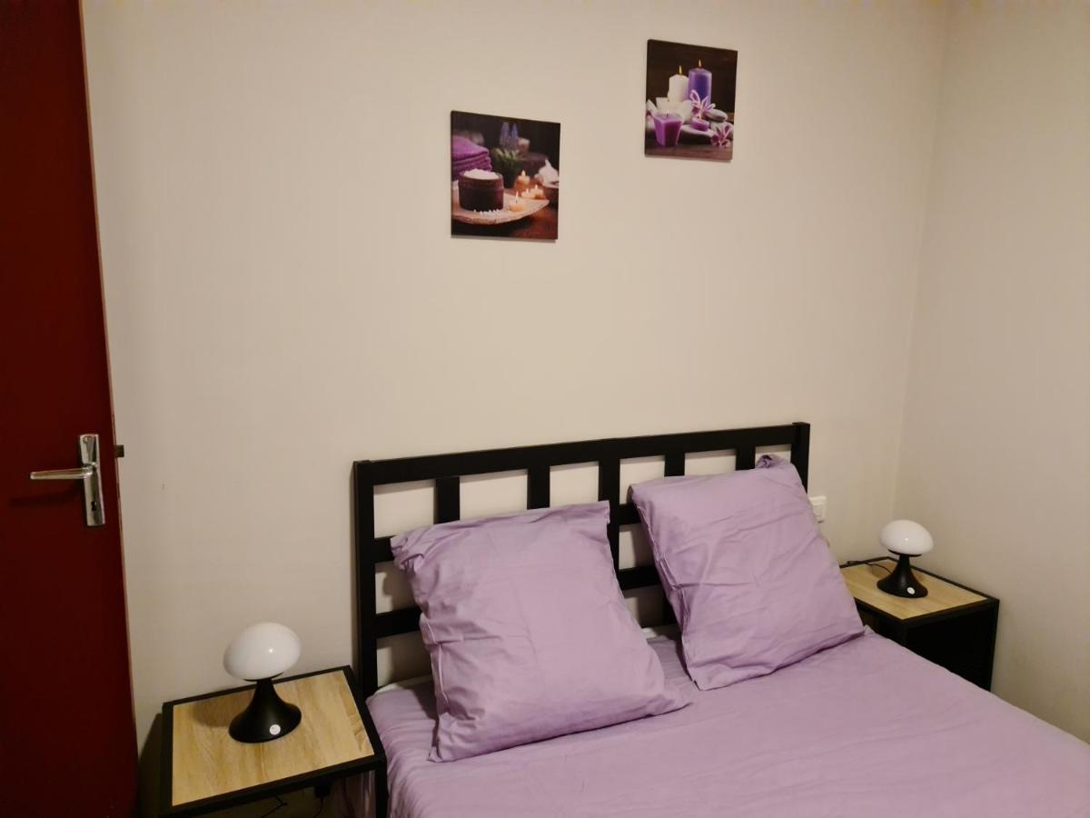 Zen Apartment *
